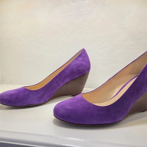 Cole Haan Purple Seude Wedges NEW - Picture 7 of 7
